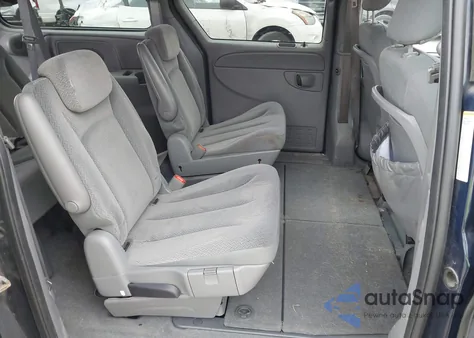 2005 Dodge Grand Caravan Sxt z USA, uszkodzony, nr VIN 2D4GP44L75R114843